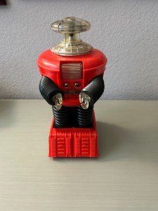 1966 remco lost in space robot RED/BLACK model