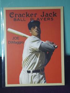 Joe DiMaggio 2021 Cracker Jack Baseball Card