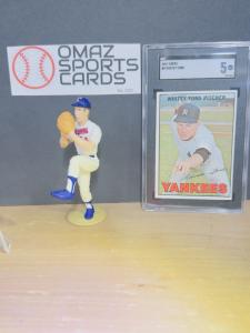 1967 Topps Whitey Ford Baseball Card #5