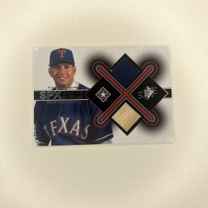 2001 SPx Winning Materials Bat-Jersey Alex Rodriguez