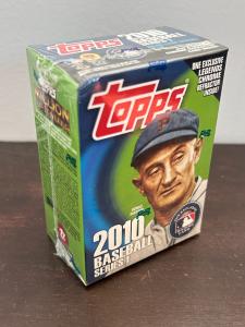 2010 Topps Series 1 Sealed Cereal Box 55 Cards