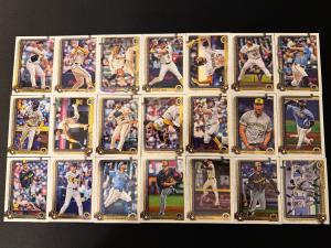 2025 Topps Baseball Complete Team Sets - Choose Team