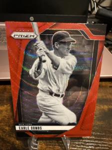 2025 Panini Prizm Earle Combs Ruby Wave Card