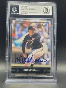 Mike Mussina 1991 Leaf Gold Rookie Card Auto