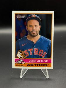 2025 Topps Heritage Blue Chrome & Refractors Set