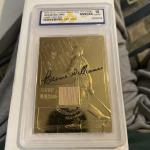 Bernie Williams 2000 Gold Game-Used Bat Gem Mint