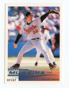 2000 Pacific Crown Mike Mussina Platinum Blue #34