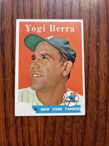 1958 Yogi Berra Topps #370 Sports Card
