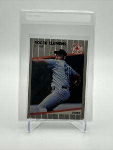 1989 Fleer Roger Clemens Baseball Card #85
