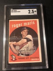 1959 Topps Roger Maris Card #202 SGC 2.5