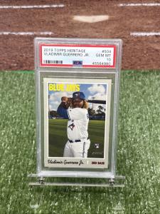 2019 Topps Heritage Vladimir Guerrero Jr. RC PSA 10