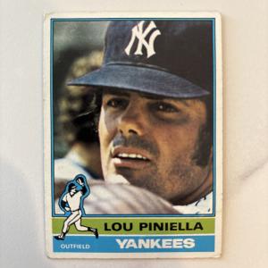 1976 Topps Lou Piniella Yankees Baseball Card