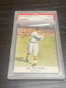 1961 Golden Press #15 Pie Traynor PSA 9