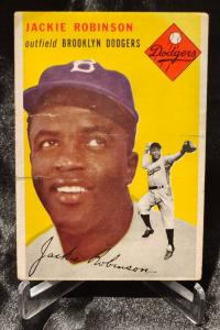 1954 Topps Jackie Robinson #10 Baseball Card