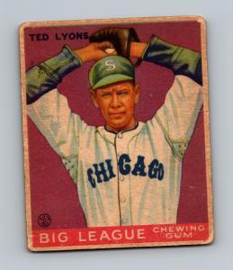 1933 Goudey Ted Lyons Rookie Baseball Card