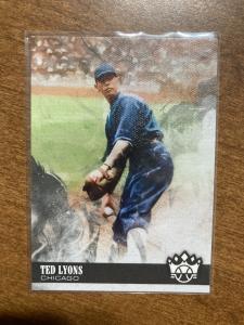2018 Panini Diamond Kings Ted Lyons #21 Gold 99