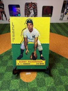 1964 Topps Bobby Richardson Yankees Stand Up Card