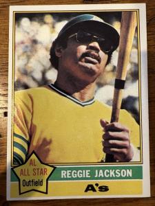 1976 Topps Reggie Jackson #500 + 24 Cards