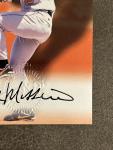 2000 SkyBox Mike Mussina Autograph Card