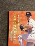 2000 SkyBox Mike Mussina Autograph Card