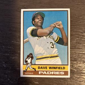 1976 Topps Dave Winfield Padres Baseball Card #160