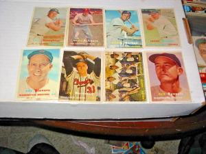 1957 Topps Card Lot: Ashburn, Slaughter, Snider, Hodges