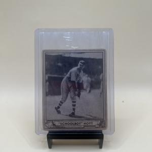 1940 Play Ball #118 Waite Hoyt Yankees Card