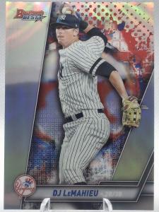 2019 Bowman's Best DJ LeMahieu Refractor Card