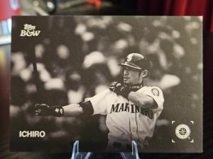 2025 Topps Ichiro Black & White Short Print