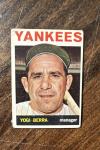 1964 Topps Yogi Berra #21 Baseball Card