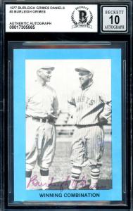 Burleigh Grimes Signed 1977 Daniels Autograph Card