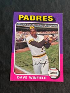1975 Topps Dave Winfield #61 - Spot On Back