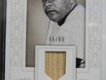 2014 Panini National Treasures Roy Campanella Bat Relic
