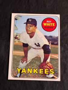 1969 Topps Roy White #25 Baseball Card