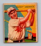 1934-36 Diamond Stars Ducky Medwick Baseball Card