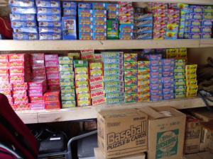 250 Vintage Baseball Cards With Free Mantle Card!