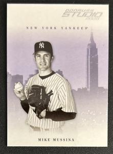 2005 Donruss Studio Mike Mussina Baseball Card