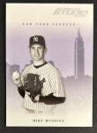 2005 Donruss Studio Mike Mussina Baseball Card