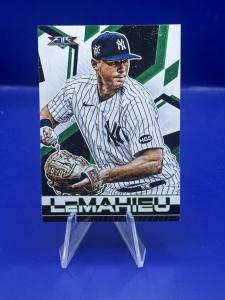 2021 Topps Fire DJ LeMahieu Card #165