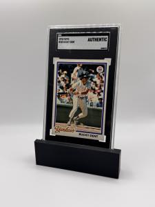 1978 Topps Bucky Dent Card #335 SGC Graded