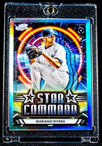 Mariano Rivera Rare Star Command Refractor Card