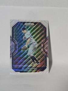 2021 DJ LeMahieu White Prizm Card