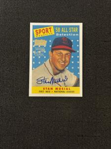 2002 Topps Legends Reprint Stan Musial Auto Card
