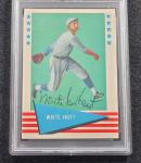 1961 Waite Hoyt Signed Yankees Fleer Card