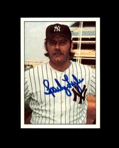 Sparky Lyle Autographed 1975 Yankees Card