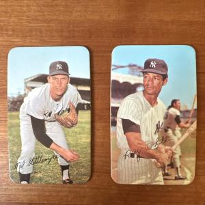 Mel Stottlemyre & Roy White Yankees 1971 Card Lot