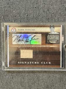2005 Donruss Mark Teixeira Autographed Game-Used Bat