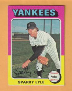 Sparky Lyle 1975 Topps Yankees Card #485