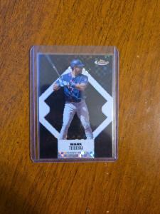 2006 Finest Mark Teixeira #35 Black X-Fractor