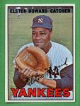 1967 Topps #25 Elston Howard NR-MINT CENTERED Yankees